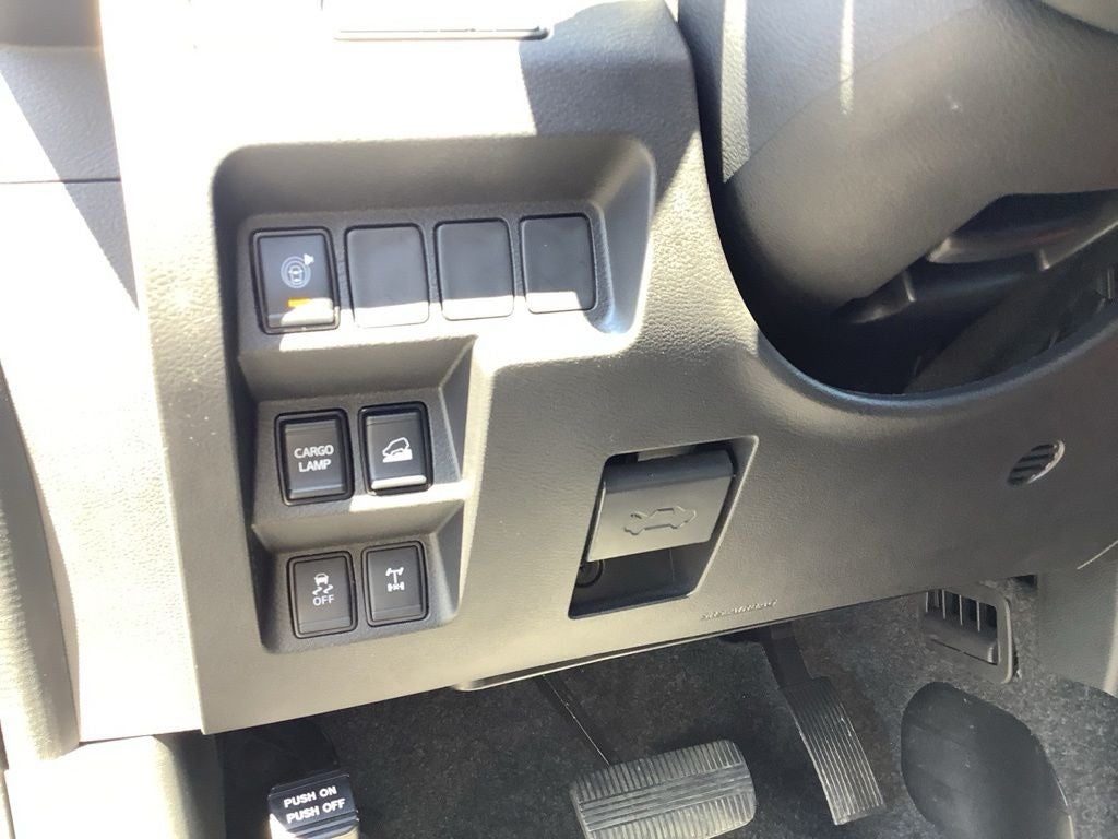 2024 Nissan Frontier Crew Cab PRO-4X 4x4
