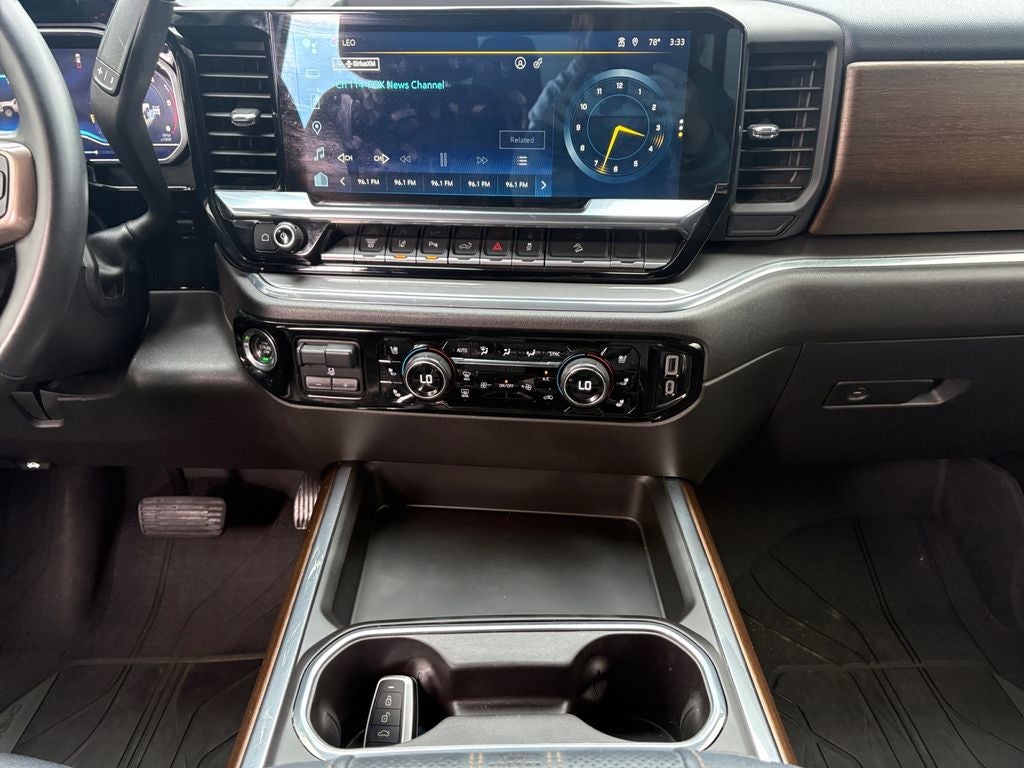 2024 Chevrolet Silverado 3500HD 4WD Crew Cab Standard Bed High Country