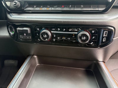 2024 Chevrolet Silverado 3500HD 4WD Crew Cab Standard Bed High Country
