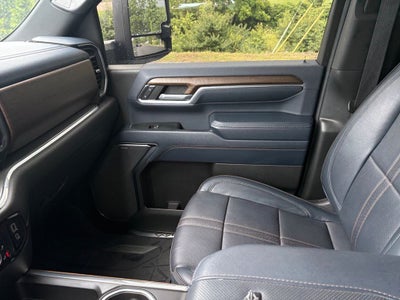 2024 Chevrolet Silverado 3500HD 4WD Crew Cab Standard Bed High Country