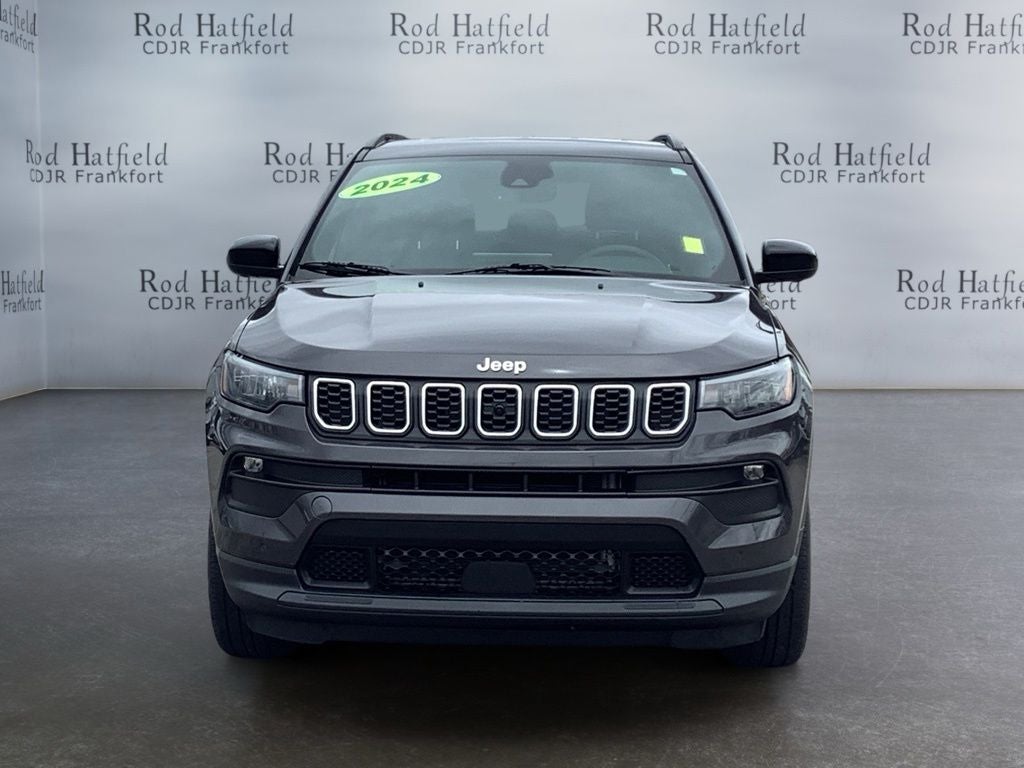 2024 Jeep Compass Latitude Lux FWD