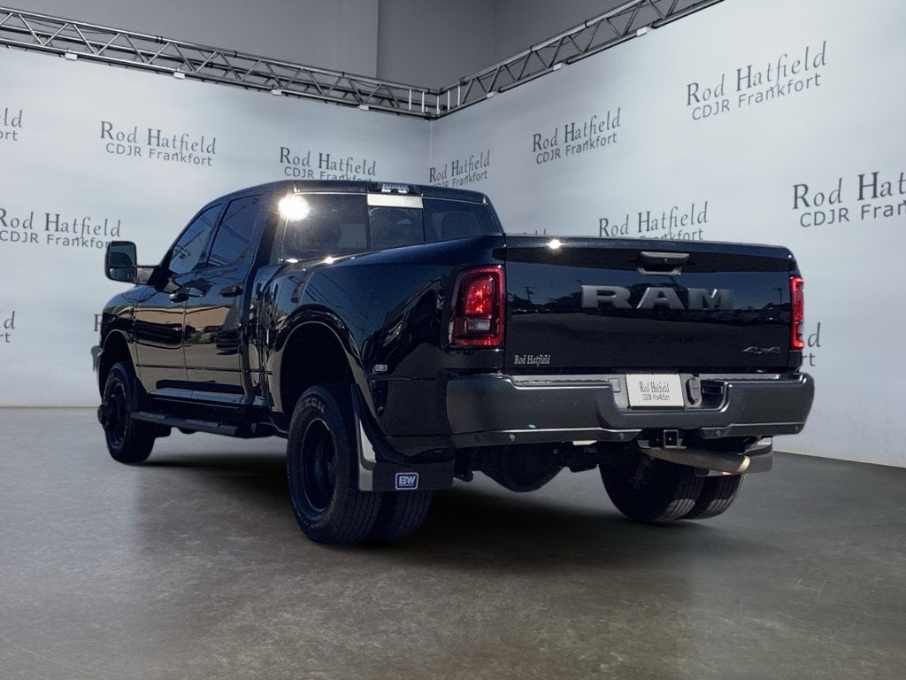 2026 RAM 3500 Tradesman Crew Cab 4x4 8' Box