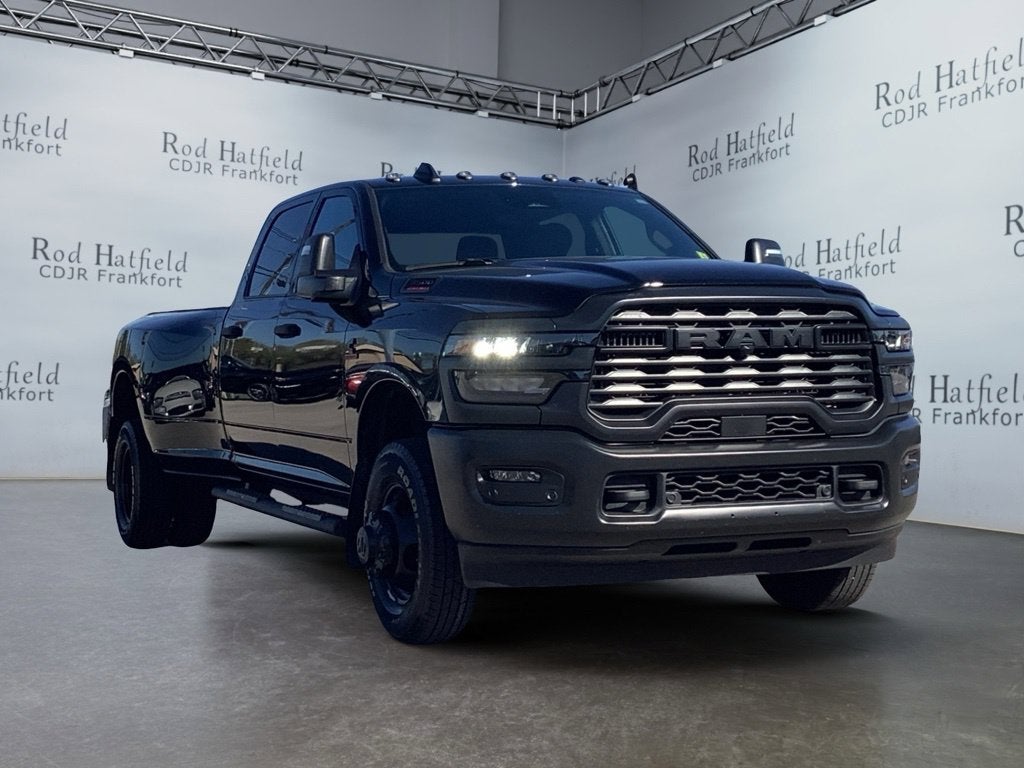 2026 RAM 3500 Tradesman Crew Cab 4x4 8' Box