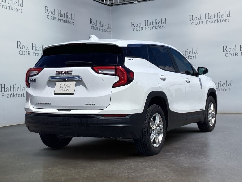 2024 GMC Terrain AWD SLE