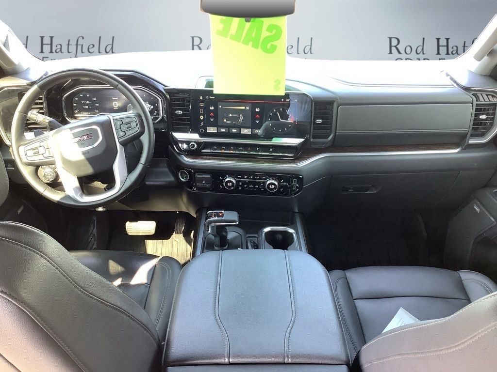 2023 GMC Sierra 1500 4WD Crew Cab Short Box Elevation with 3SB