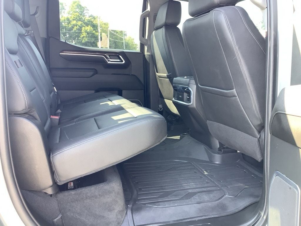 2023 GMC Sierra 1500 4WD Crew Cab Short Box Elevation with 3SB
