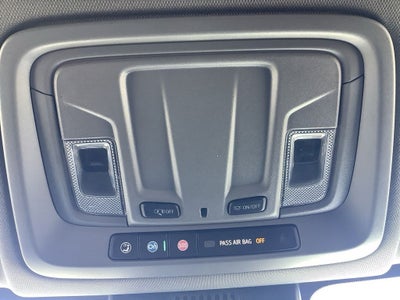 2025 GMC Sierra 1500 4WD Crew Cab Short Box SLT