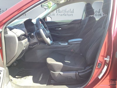 2024 Nissan Sentra SV Xtronic CVT