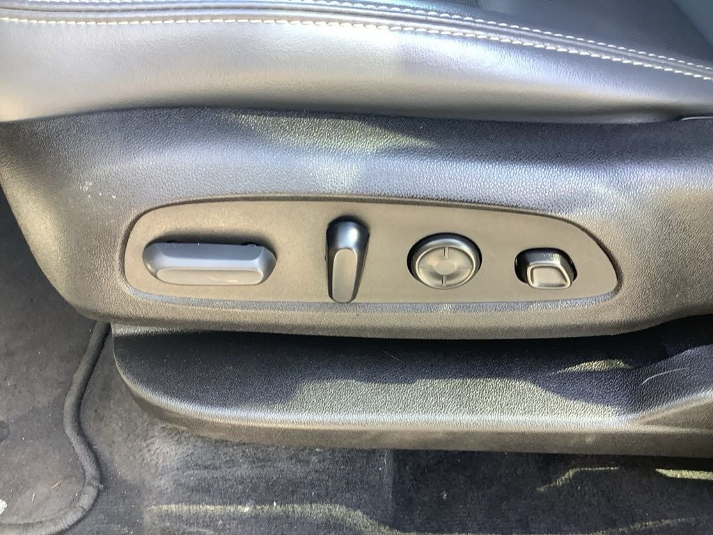 2022 Buick Enclave FWD Premium