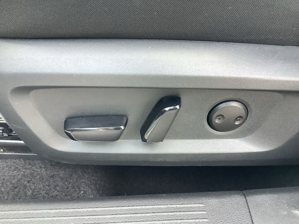 2025 Nissan Rogue SV FWD