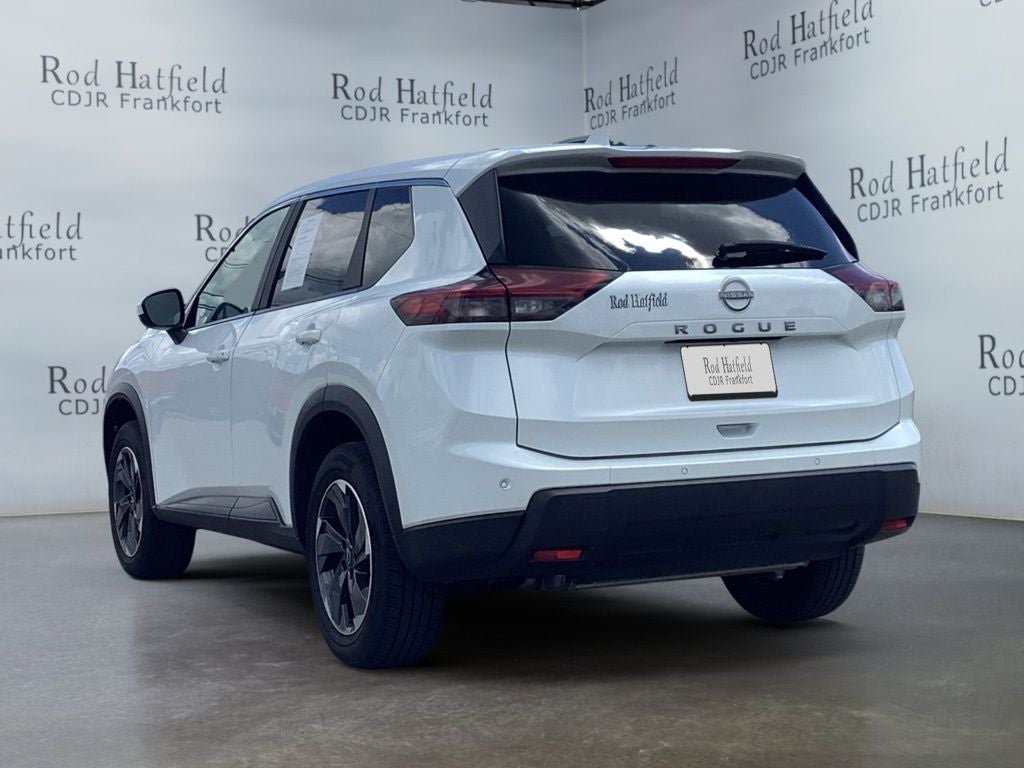 2025 Nissan Rogue SV FWD