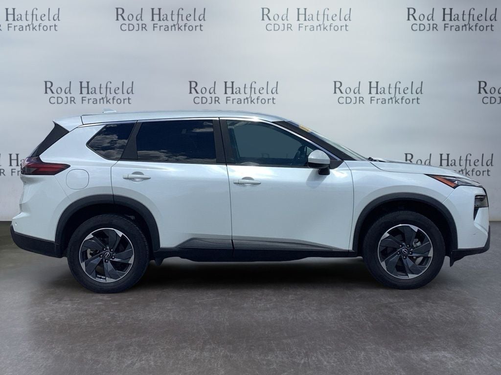2025 Nissan Rogue SV FWD