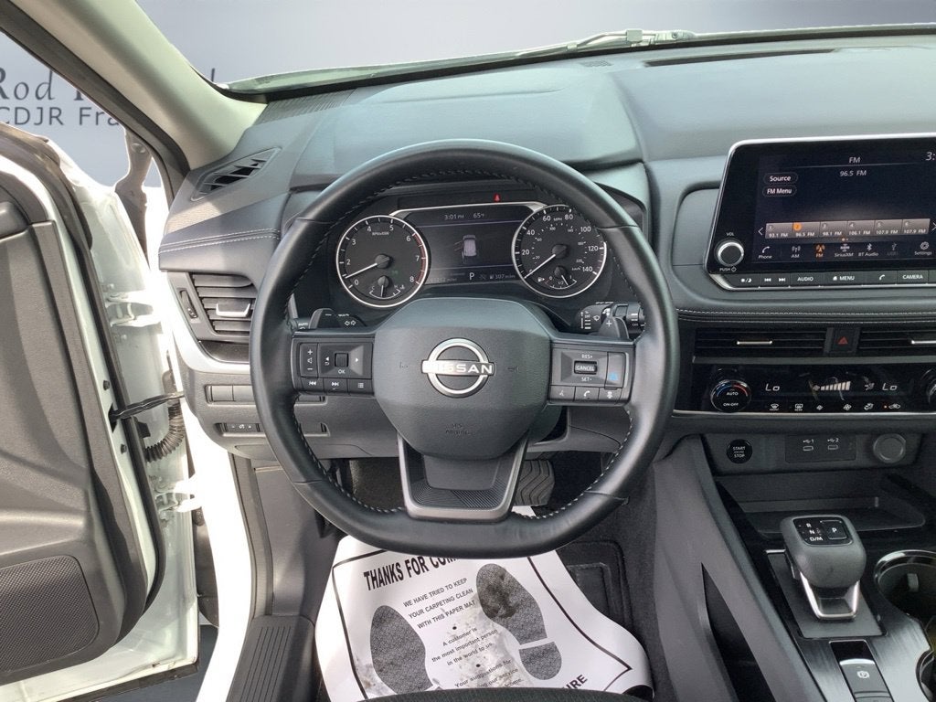 2025 Nissan Rogue SV FWD