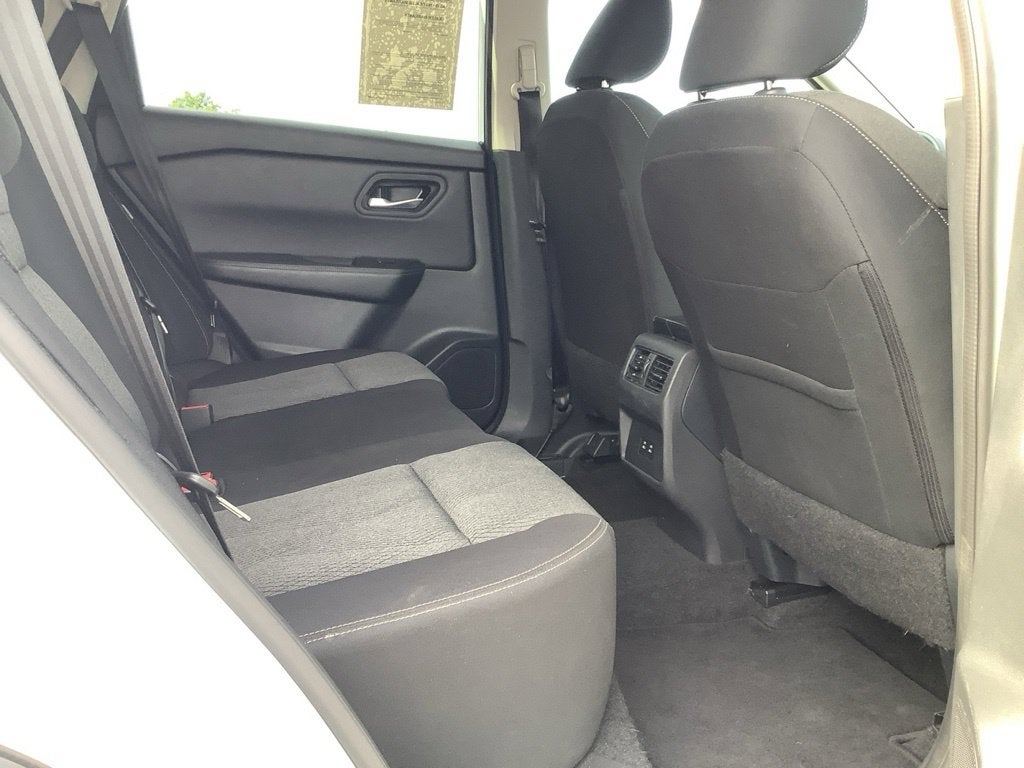 2025 Nissan Rogue SV FWD