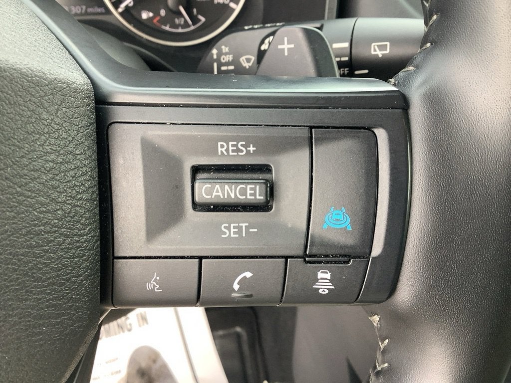 2025 Nissan Rogue SV FWD