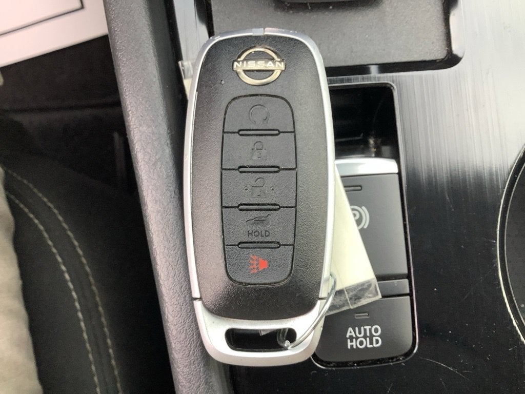 2025 Nissan Rogue SV FWD