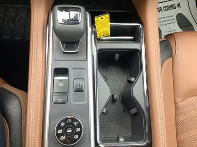 2023 Nissan Pathfinder Platinum 4WD