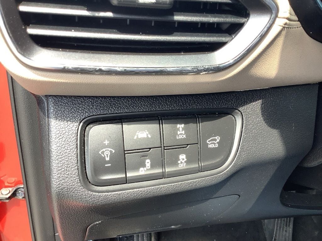 2020 Hyundai Santa Fe Limited 2.0T