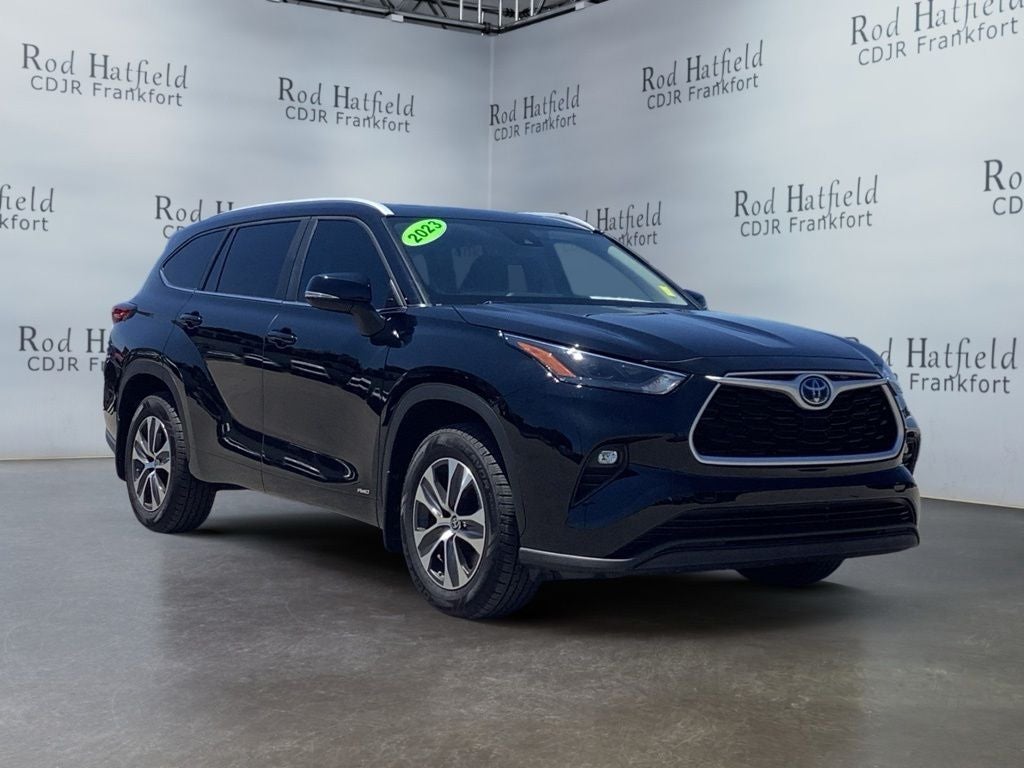 2023 Toyota Highlander Hybrid XLE