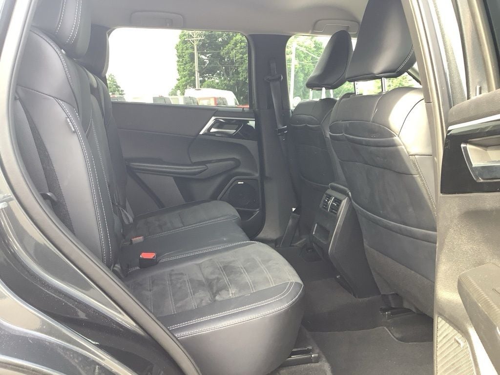 2025 Mitsubishi Outlander SE 2.5 S-AWC