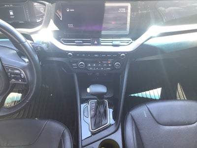 2022 Kia Niro Touring SE