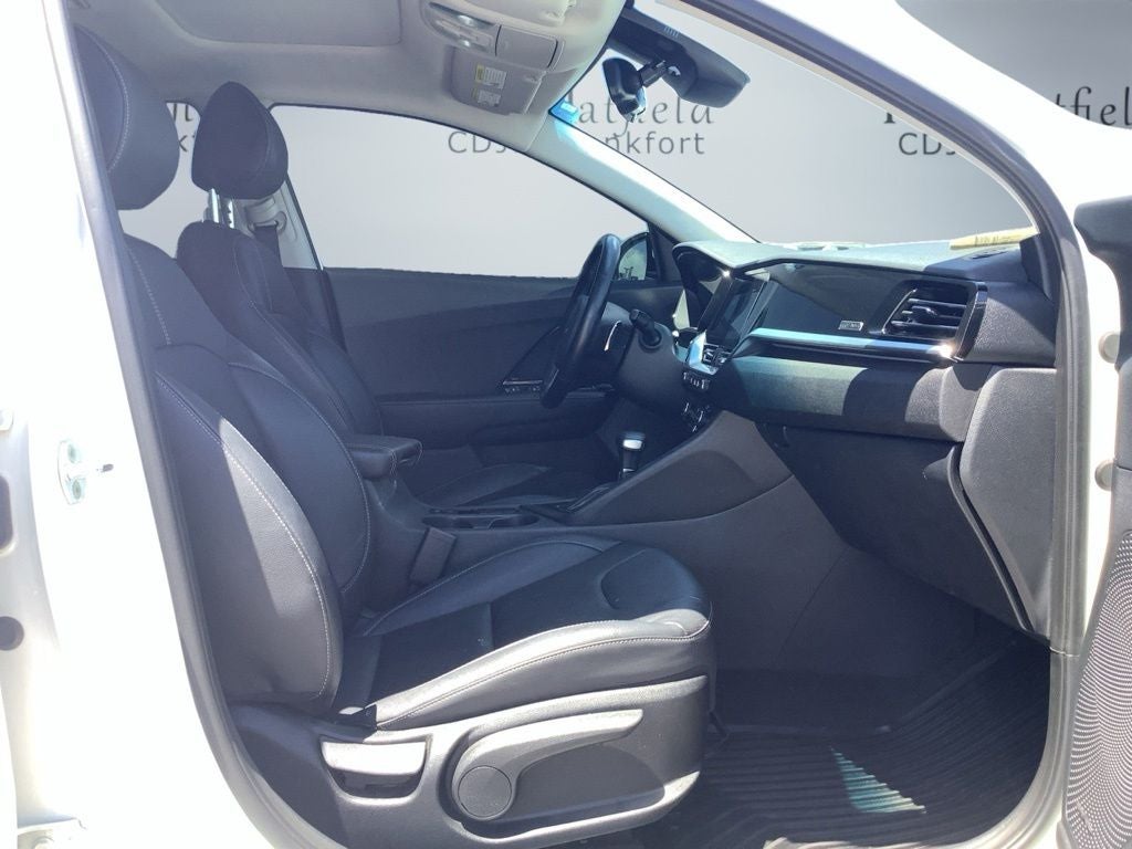 2022 Kia Niro Touring SE