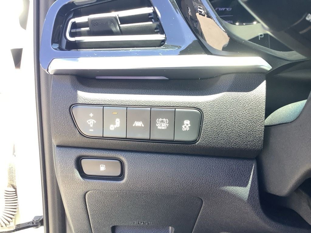 2022 Kia Niro Touring SE