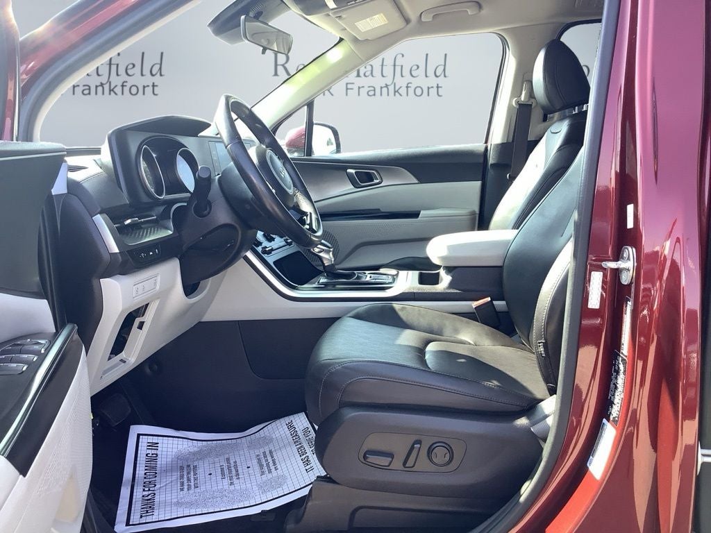 2024 Kia Carnival MPV LX Seat Package