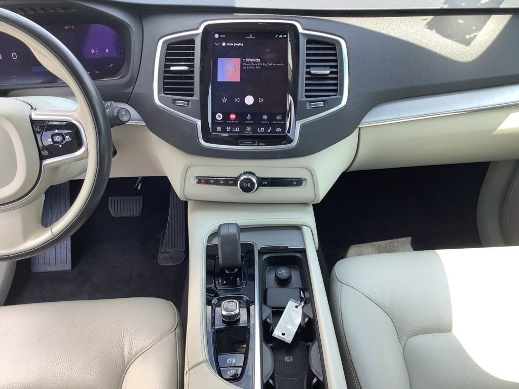 2024 Volvo XC90 B5 Core Bright Theme