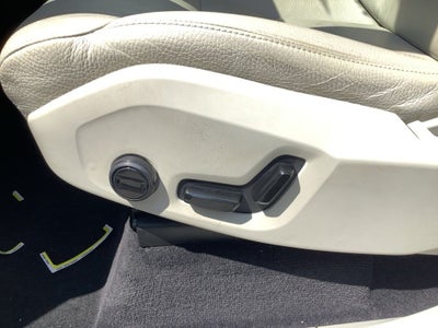 2024 Volvo XC90 B5 Core Bright Theme